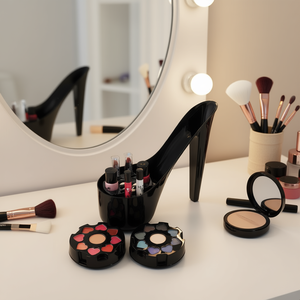 ชุดอุปกรณ์แต่งหน้าและดูแลเล็บรูปทรงรองเท้า - Product Image 3