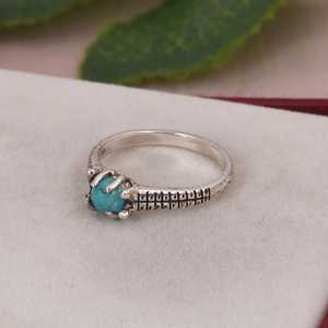 แหวนเงินแท้ประดับทับทิมทรงคิงแมน ดีไซน์โบโฮ งานแฮนด์เมด เหมาะเป็นของขวัญแต่งงานสำหรับเธอ - Product Image 1