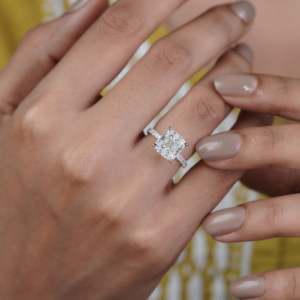 Beautiful Diamond <b>Cushion</b> Cut Halo Engagement <b>Ring</b> & Matching <b>Wedding</b> Band IGI Certified - Product Image 6