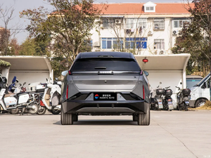 Offre Spéciale Zeekr X Ultimate SUV électrique 4WD avec technologie de pointe Boîte de vitesses automatique Intérieur sombre FWD Arrière de Chine - Product Image 2