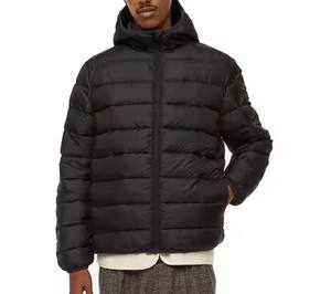 Veste matelassée d'hiver personnalisée pour hommes de grande taille Veste matelassée en coton avec logo gaufré au tarif de gros - Product Image 5