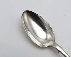 Juego de Cubiertos Modernos de Acero Inoxidable Premium, Colección de Cuchara, Tenedor y Cuchillo para Cocina y Servicio de Eventos - Product Image 6