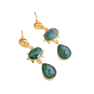 Aretes de Aro de Latón al por Mayor, Hechos a Mano, Textura Mate de Latón Semiprecioso, Hipoalergénicos, Seguros de Usar, Moda al por Mayor - Product Image 3