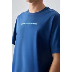 เสื้อยืดพิมพ์ลายผู้ชายทรงโอเวอร์ไซส์ เนื้อผ้าฝ้าย 100% หนานุ่ม รุ่น Parliament - 88358 - Parliament - Product Image 2