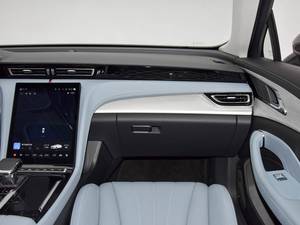 Véhicule d'occasion Changan UniK SUV 2025, véhicule à énergie nouvelle avec moteur électrique et option hybride - Product Image 3