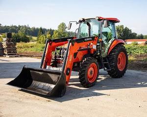 Tractores Kubota M7060 Usados en Venta con Opciones de Transmisión Hidráulica de 8 y 12 Velocidades - Product Image 3