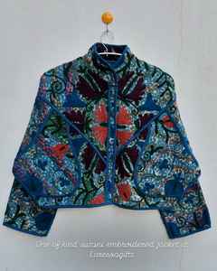 Veste Gudari faite à la main pour femmes en coton épais Kantha Style indien assorti veste en cuir ethnique réversible Vintage - Product Image 3