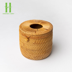Vente en gros de support de boîte à mouchoirs en papier carré en rotin couverture de cube en osier pour table salle de bain paniers en rotin jacinthe d'eau du Vietnam - Product Image 3