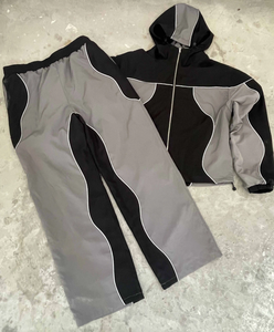 ชุดเซ็ตสองชิ้น เสื้อแจ็คเก็ตกันลมพิมพ์ลายมีฮู้ดระบายอากาศได้ดี กางเกงจ็อกเกอร์ สำหรับผู้ชาย ปี 2025 ลดราคาพิเศษ รับสกรีนโลโก้ตามแบบ - Product Image 1