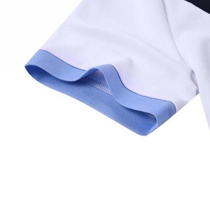 เสื้อโปโลผู้หญิง แขนสั้น ผ้าทอ ลายทางสีขาว น้ำเงิน ดำ ดีไซน์ลำลอง - Product Image 3