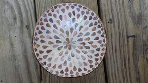 ชุดอาหารที่สวยงามและทนทานสำหรับการรับประทานอาหารระดับพรีเมียม ชามไม้กระถินเทศ งานฝีมือที่เป็นเอกลักษณ์ ชามศิลปะทำมือพร้อมด้วยไม้ - Product Image 3