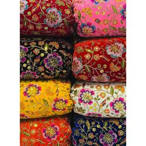 Tissu de velours multicolore de qualité supérieure avec broderie et travail de sequins pour la décoration, livraison supplémentaire pour Pooja - Product Image 4