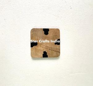 Sous-verres en résine et bois chauds Tapis en résine de bois Tampons ronds pour la maison Hôtel naturel rond résine époxy acacia accessoires de cuisine - Product Image 6