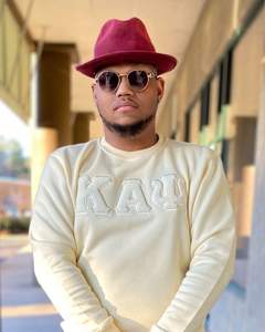 Sweat-shirt en chenille neutre solide KA Psi pour hommes, coton premium, col rond, broderie Kappa Alpha Psi, vêtements de fraternité - Product Image 5