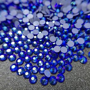 China Factory Siam <span class=keywords><strong>AB</strong></span> Crystal Hotfix Rhinestones SS20/5mm Flatback Rhinestones para ropa zapatos artesanías - Product Image 3