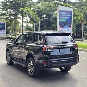 Ford Everest TITANIUM 4X4 AWD 2024 en Alta Demanda - Product Image 3