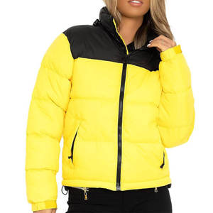 Veste matelassée pour femme de haute qualité avec logo personnalisé imprimé, motif uni, fermeture éclair - Product Image 1