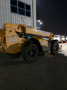 2018 507-42 Used Telehandler Durable Heavy Lifting Equipment for Construction - Product Image 5