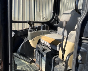 Usado 303CR Minicargador Motor de alta eficiencia para la venta - Product Image 2