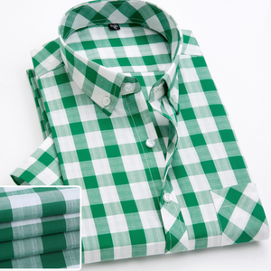 เสื้อเชิ้ตลำลองแขนยาวสำหรับผู้ชายผ้าคอตตอนโพลีเอสเตอร์ทางการสีทึบมีขนาดตามสั่ง - Product Image 4