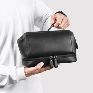 Trousse de toilette en cuir, taille moyenne, fermeture éclair classique, étui cosmétique multifonction avec poignée souple - Product Image 1