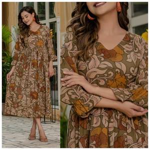 Collection Premium de vêtements décontractés imprimés Long Kurti Catalogue complet disponible Taux de gros Matériel rayonne - Product Image 2