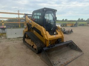 รถตักล้อยางขนาดเล็กมือสองสำหรับงานหนัก รุ่น Cat 2593D พร้อมมอเตอร์ น้ำหนัก 5200 กก. - Product Image 2