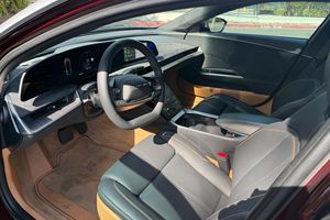 Luuciid Air Grand Touring 2022, Gasolina, Bajo Kilometraje - Product Image 4