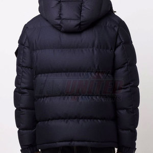 Chaqueta acolchada informal ligera para hombre Estilo acolchado cálido con cuello levantado y cremallera frontal - Product Image 3
