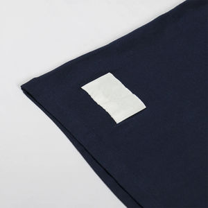 เสื้อยืดผู้ชายผ้า100% คอตตอนทรงหลวม210g ผ้าเนื้อละเอียดพิมพ์ลายตัวอักษร - Product Image 3