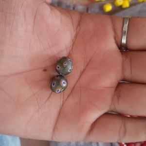 Cuentas de vidrio millefiori en tonos de verde ideales para diseñadores de joyas africanas nativas para collares y pulseras - Product Image 3