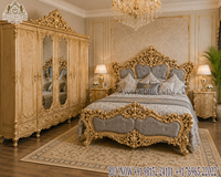 Lit royal classique très vendu, finition or antique, design opulent inspiré du rococo, bleu roi capitonné en bois de teck