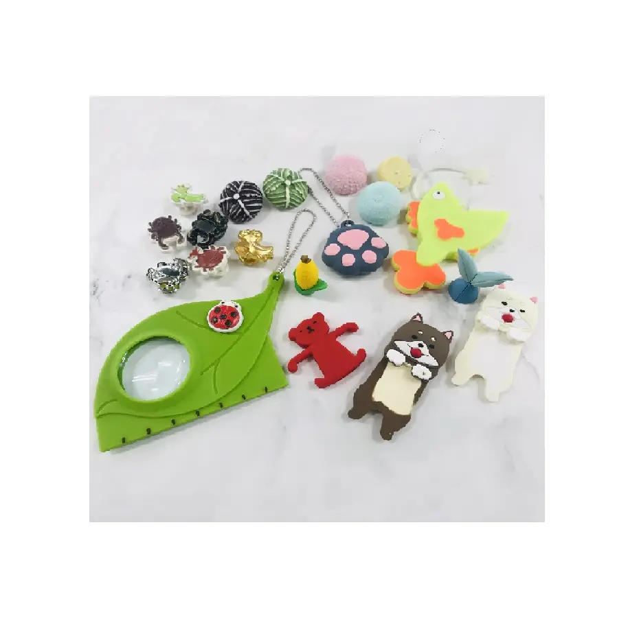 Japan Siliconen Producten Leveranciers Bloem Sleutelhanger Hars Mini Speelgoed