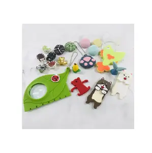 Japan Silicone Products Suppliers Flower Keychain Resin Mini Toys