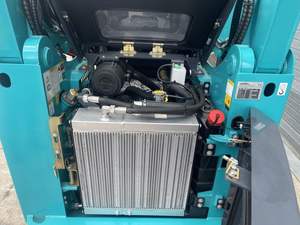 Chargeuse compacte sur pneus Sunward SWTL4528 2025 – Moteur Kubota Spartan 4.6T, pompe hydraulique Parker, garantie 4 ans, haute efficacité - Product Image 5