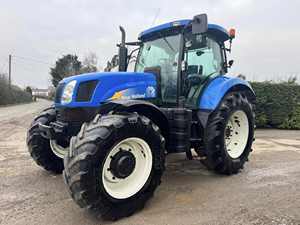 รถแทรคเตอร์140HP TT75 ollannd ใหม่รถแทรกเตอร์ T6070เชื้อเพลิงที่ใช้ส่วนประกอบหลักอัตราสิ้นเปลืองเชื้อเพลิงต่ำ - Product Image 4