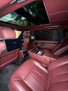 SUV TURBO SPORT 2023-2024, 7 places, transmission automatique à 10 vitesses, 599 ch/5200 tr/min, conduite à gauche, intérieur en tissu foncé, jantes R18 - Product Image 6