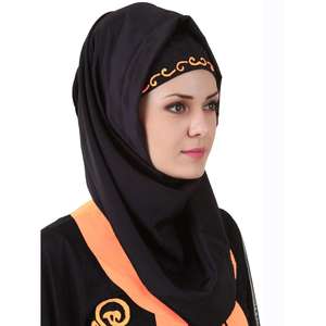 Hiyab Azka Nida en Negro Sólido Hecho de Poliéster - Product Image 1