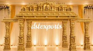 Mandap de Boda con Diseño de Pavo Real en Fibra Dorada, Estilo Gujarati Vivah Mayur, para Bodas al Aire Libre, con Tallado de Pavo Real Dorado, EE. UU. - Product Image 5