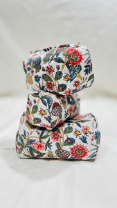 Beautiful Eco-Friendly Waterproof Vintage Floral <b>Travel</b> Makeup Bag <b>Set</b> Handmade Quilted Large Capacity Cosmetic Case with Zipper - Product Image 5