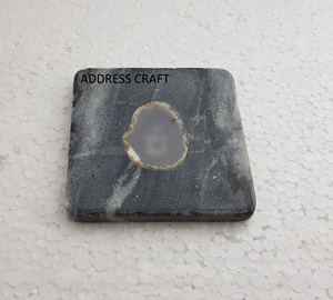 Sous-verre de couleur noire de forme carrée en marbre et en résine de style vintage avec logo personnalisé Vaisselle de table de restaurant pour fêtes de bureau - Product Image 2