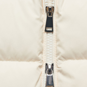 Chaquetas acolchadas ligeras personalizadas para hombre para invierno abrigos acolchados cálidos transpirables con cuello levantado para deportes al aire libre OEM disponible - Product Image 5