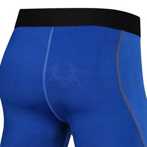 Pantalones cortos de compresión cómodos para hombres con zonas de apoyo Pantalones cortos de compresión amigables con la piel con sensación ligera - Product Image 5