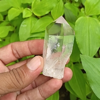 Bloc de quartz naturel transparent sculpté, thème amour, pour la guérison Feng Shui et l'artisanat domestique – Fabricant indien, vente chaude