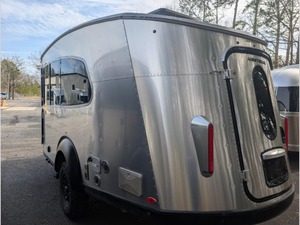 ผู้จัดจำหน่ายที่ได้รับการยืนยันสำหรับ Air stream Base camp 20X รุ่นใหม่ พร้อมชุดโซลาร์เซลล์และลิเธียม - Product Image 4