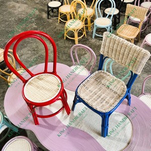 Chaise moderne et élégante en rotin pour enfants, confortable pour les fêtes à l'intérieur et à l'extérieur, les chambres et les cuisines pour bébés et enfants - Product Image 5