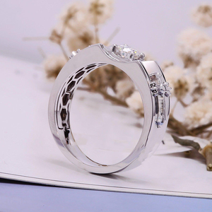 Unisex Twilight Round Cut Micro Pave Moissanite Anillos de diamantes Estilo hip-hop Plata de ley fina Los mejores precios - Product Image 2