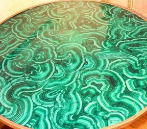 Artículo Decorativo para Mesa Hecho a Mano con Labradorita Verde, Decoración de Halloween con Labradorita Verde, Decoración de Mesa Hecha a Mano, Decoración de Lujo para el Hogar - Product Image 1