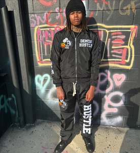 Survêtement avec logo personnalisé survêtement à capuche avec fermeture éclair grande taille vente en gros veste de survêtement 2 pièces pour hommes ensembles courts - Product Image 4