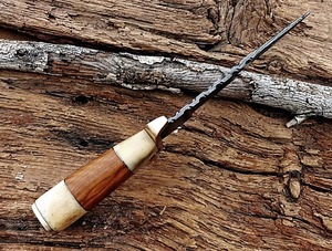 Couteau à éplucher en acier damassé fait à la main avec manche en bois de noyer et gaine en cuir supporté par l'OEM - Product Image 6